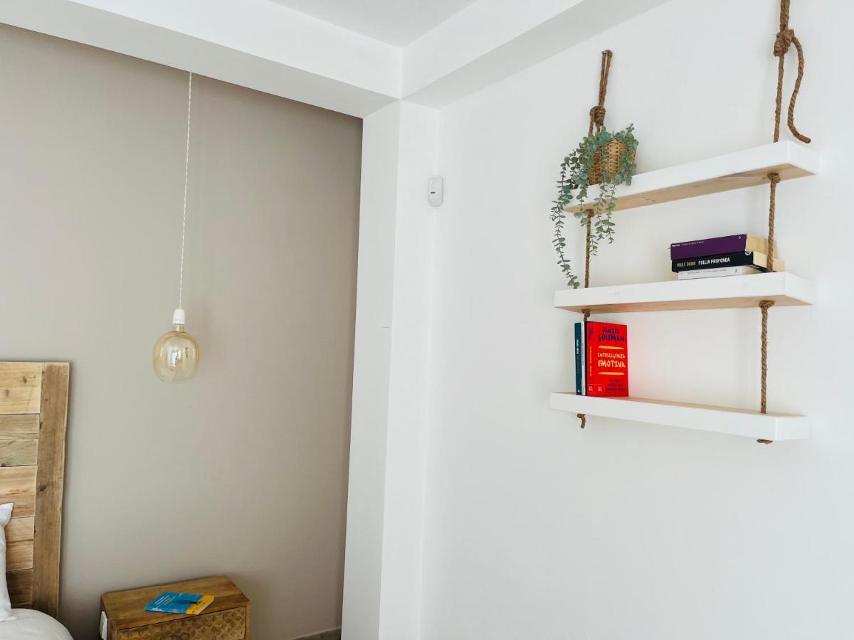 Maderna Apartment *